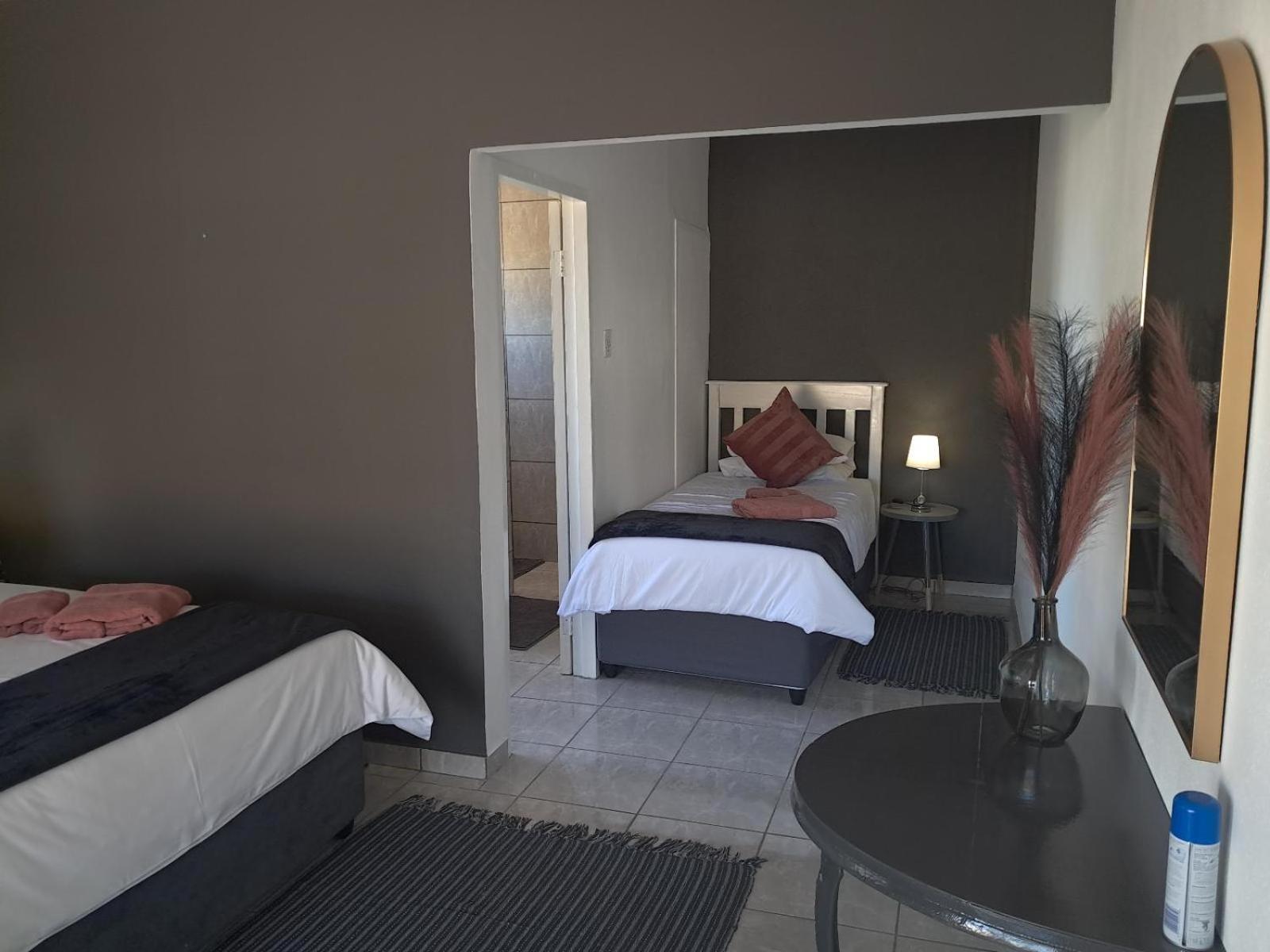 Mount Canyon Guest Farm Keetmanshoop Bilik gambar